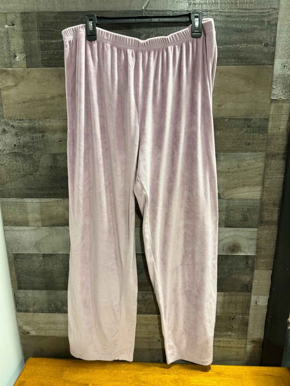 Juicy Couture Soft Lilac Velvet Lounge Pants